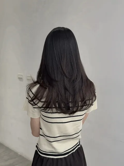 韓系層次燙作品參考，設計師 桑妮