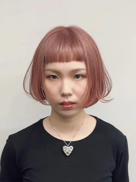 層次髮型｜外翹燙｜霧感髮色作品參考，設計師 奎茵