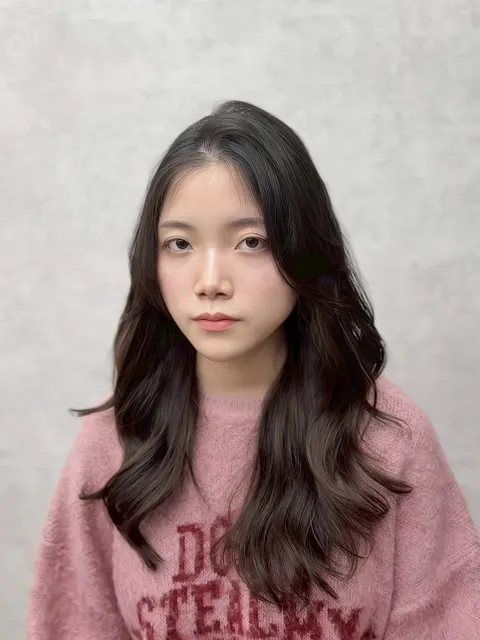 韓系波紋燙髮·深紋捲·鬆軟燙·氛圍感燙髮作品參考，設計師 𝑬𝒍𝒊𝒏髮型師◡̎ •