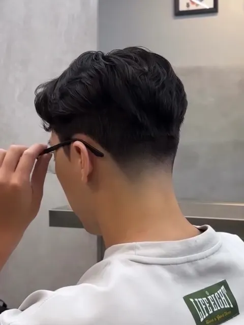 韓系男生髮型作品參考，設計師 Kevin