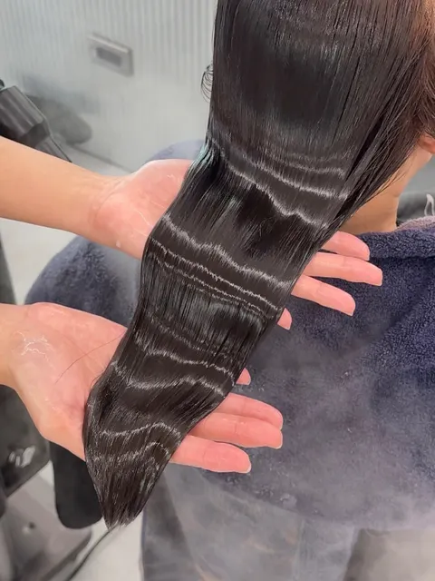 護髮作品參考，設計師 Harris 哈里斯