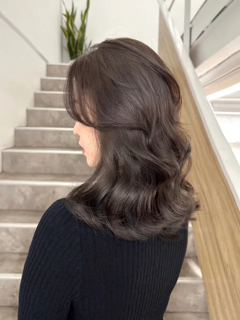 客製化 韓式鬆軟燙 免漂霧感髮色 第 1 張作品照