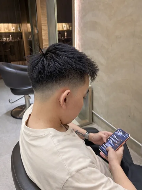 男生短髮作品參考，設計師 ELAN_VINCENT