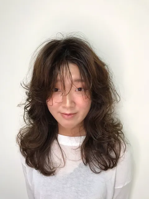 韓系鬆軟燙作品參考，設計師 東縉 Zero