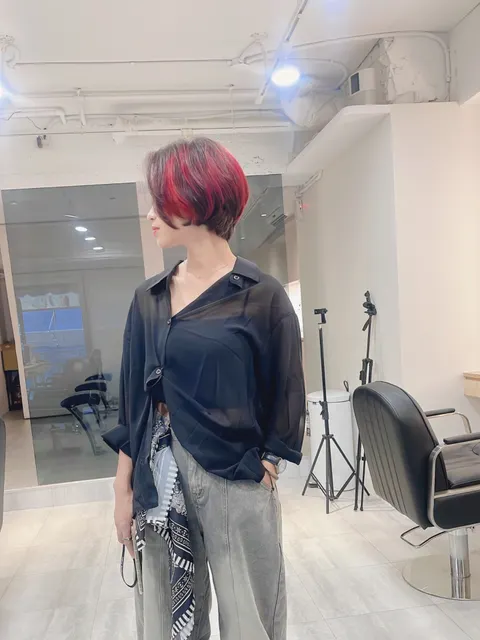 短髮 ・ 漂髮 ・ 紅色作品參考，設計師 David