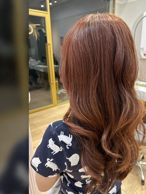高顏值髮色作品參考，設計師 💈Winnie✂️庭庭兒💇