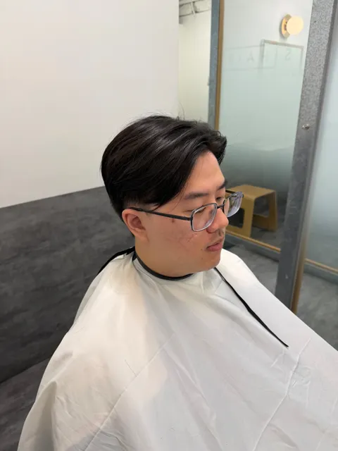 韓系層次剪作品參考，設計師 Jean幸福路男友改造師｜韓系燙髮・漸層剪裁・手棒燙｜新莊・中山