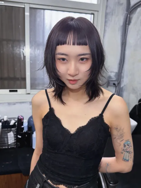 黑茶灰x層次短髮作品參考，設計師 Cheng Tao {Mike}