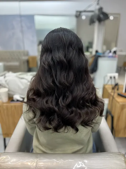 染髮&燙髮作品參考，設計師 璐娜🌟𝕃𝕦𝕟𝕒🎀 髮型設計師（渝渝）