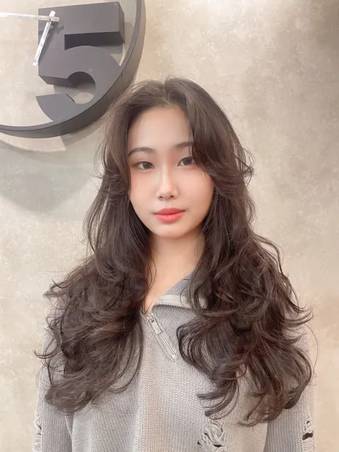 韓系層次燙作品參考，設計師 髮型師Apple🍎