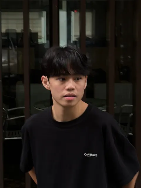碎蓋紋理作品參考，設計師 Peg