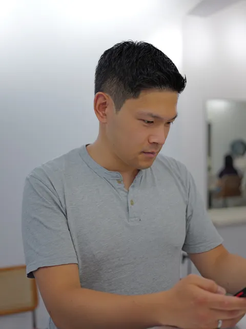 男生短髮作品參考，設計師 Delay