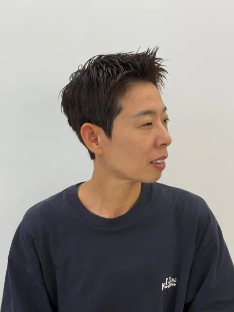 韓系劉亞仁短髮作品參考，設計師 Delay