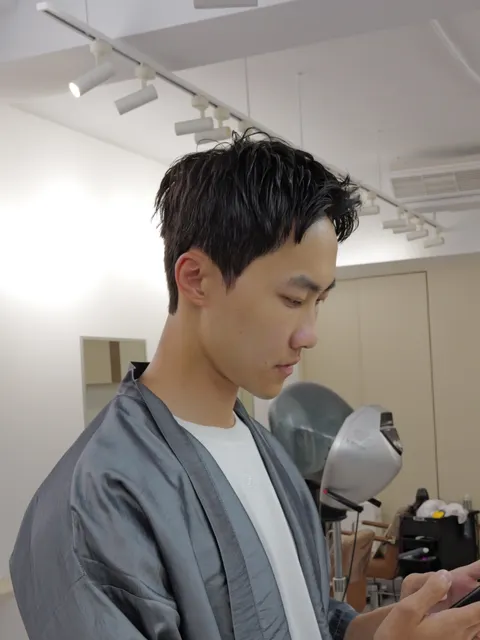 韓系風格男生短髮燙髮作品參考，設計師 Delay