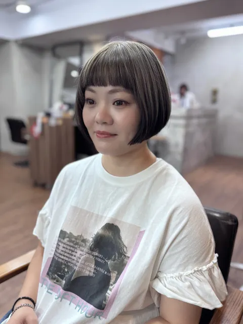 韓系短髮｜白髮染作品參考，設計師 張家樺.Lian ✌️^^