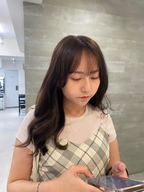 韓系氛圍燙髮作品參考，設計師 Lily 莉莉