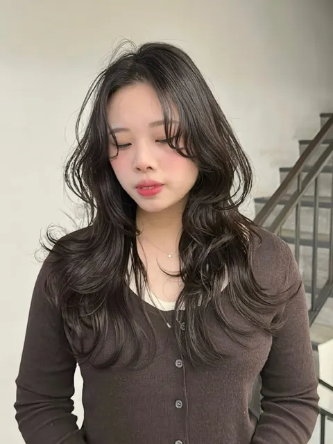 蝴蝶燙作品參考，設計師 Tiff