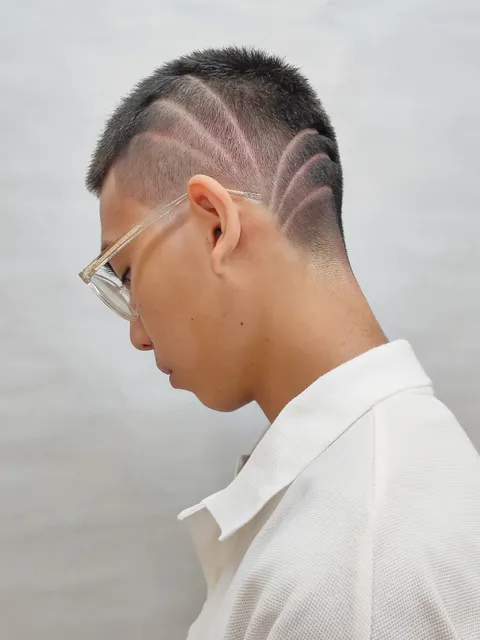 吋頭作品參考，設計師 煜惟