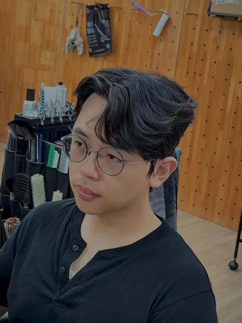 37側梳作品參考，設計師 Seán 尚恩