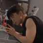 En